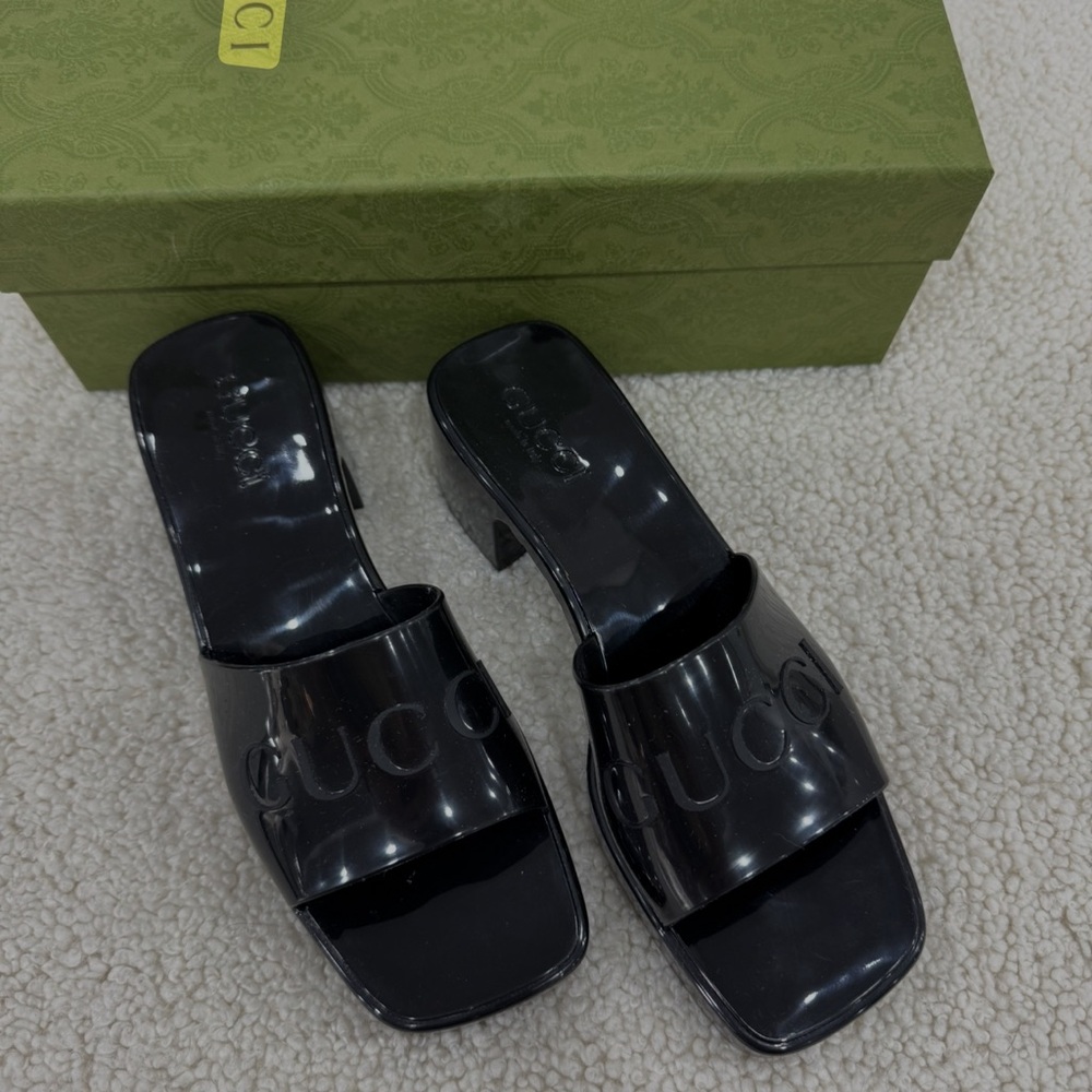 Gucci Black Rubber Slide Sandal NWT